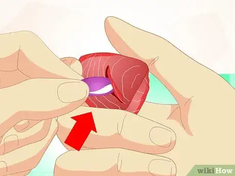 Image titled Deliver Oral Medication to Cats Step 3