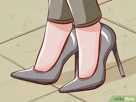 Image titled Dress Like Meghan Markle Step 9