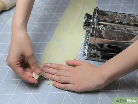 Image titled Make Filo Pastry Step 22