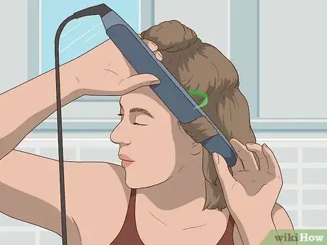 Image titled Curl Bobbed Hair Step 10.jpeg