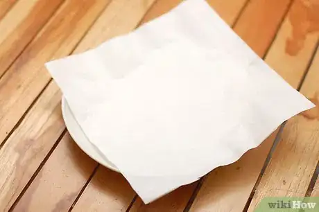 Image titled Make Chocolate Bowls With Balloons Step 3