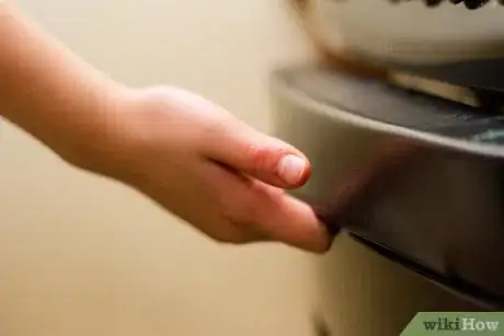 Image titled Make Chicken Enchiladas Without the Oily Tortillas Step 8