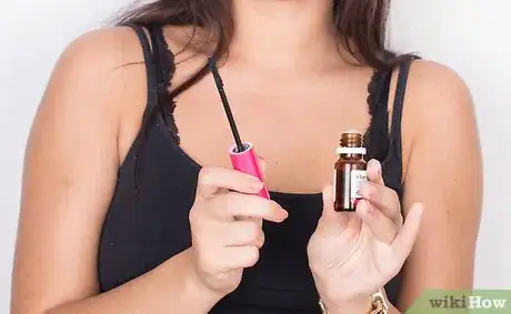 Image titled Get the Most Out of Your Mascara Step 8
