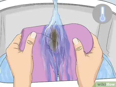 Image titled Wash Lululemon Leggings Step 1