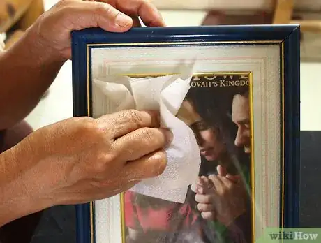 Image titled Use tissue Step 5