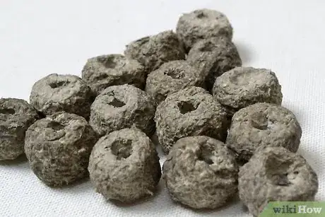 Image titled Make Cardboard Beads Step 17