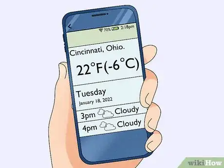 Image titled Pack for a Trip to Cincinnati, Ohio Step 17