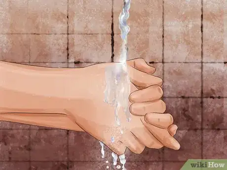 Image titled Hold a Fish Step 1