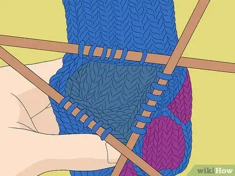 Image titled Knit Newfoundland Mittens Step 19