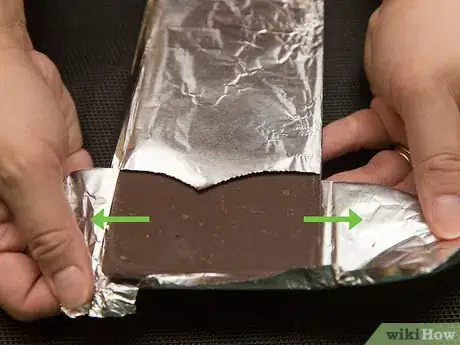 Image titled Make a S'more Step 3