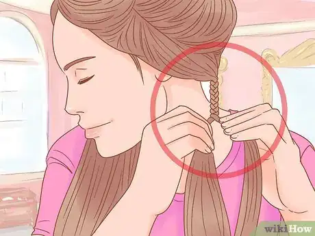 Image titled Make a Hair Weave Wavy Step 15