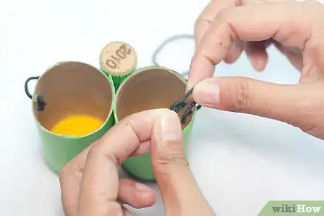 Image titled Make Binoculars from Toilet Roll Tubes Step 10Bullet2