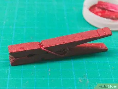 Image titled Make Refrigerator Magnets Step 22