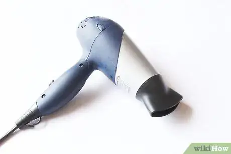 Image titled Prepare Before Your Boyfriend Comes Over Step 5