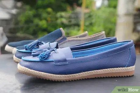 Image titled Clean Espadrilles Step 7