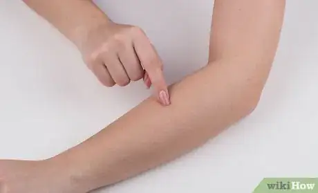 Image titled Choose the Right Jewelry for Your Skin Tone and Face Shape Step 1