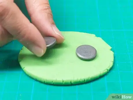 Image titled Make Refrigerator Magnets Step 34