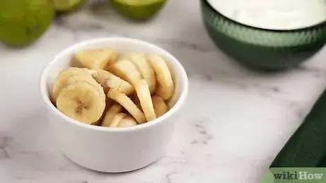 Image titled Make a Key Lime Pie Smoothie Step 1