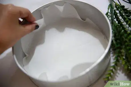 Image titled Make a Layer Cake Step 1