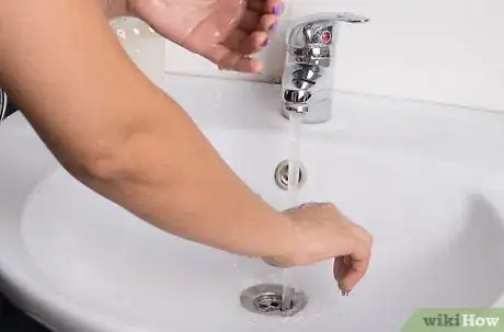 Image titled Remove Hair from the Arms Step 17