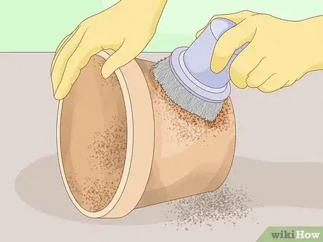 Image titled Clean Plant Containers Step 3