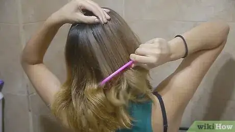 Image titled Tease Your Own Hair Step 15