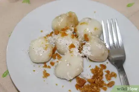 Image titled Make Burmese Sticky Rice Balls Intro