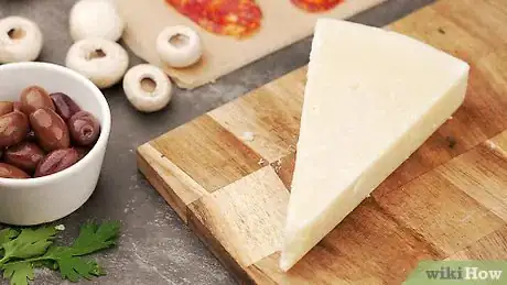 Image titled Make New York Style Pizza Step 4