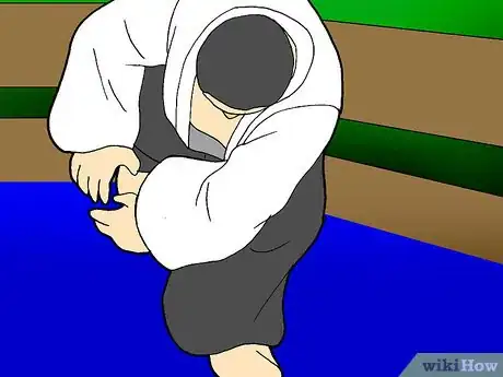 Image titled Perform a Forward Roll in Aikido Step 5