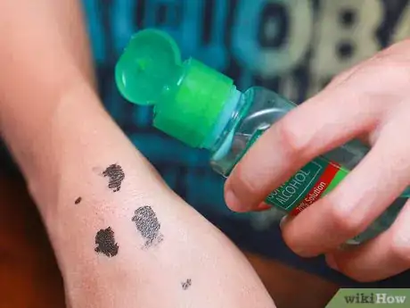 Image titled Wash Out Hair Dye Step 24