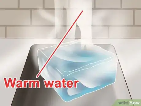 Image titled Make an Ice Block Step 16