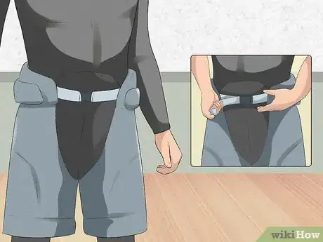 Image titled Put Goalie Pads On Step 2