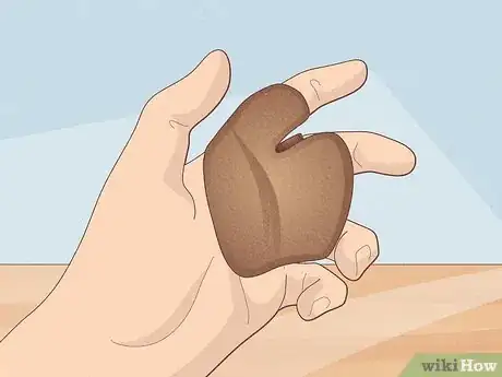 Image titled Buy a Recurve Bow Step 16