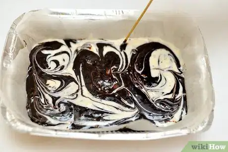 Image titled Make Hazelnut Chocolate Bark Step 20