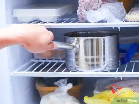 Image titled Get Caramel off Pots and Pans Step 6