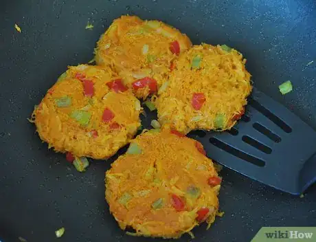 Image titled Make Healthy Hash Browns Step 5