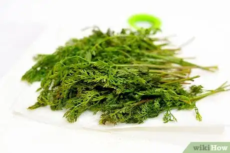 Image titled Make Carrot Top Pesto Step 8