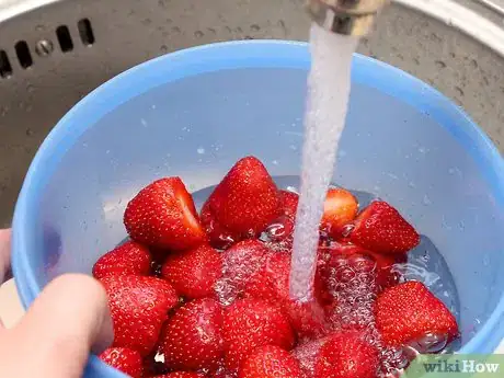 Image titled Hull Strawberries Step 6