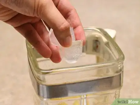 Image titled Make Pineapple Juice Step 13