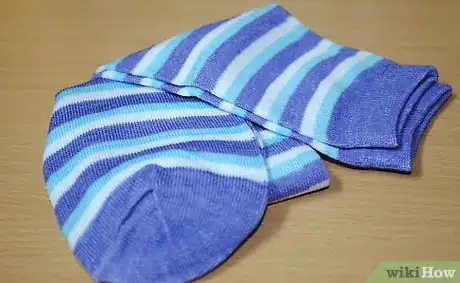 Image titled Make Cute Arm Warmers Step 2