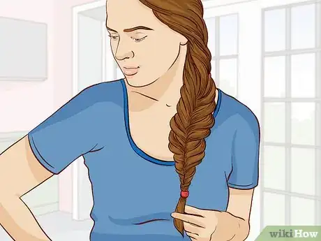 Image titled Wear Your Hair when You Ski Step 4