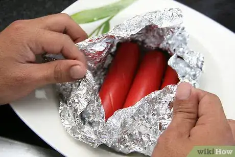 Image titled Cook Food on Your Car's Engine Step 3