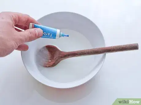 Image titled Sugar Paint Snowflakes Step 3