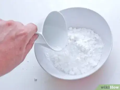 Image titled Sugar Paint Snowflakes Step 1