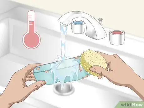 Image titled Clean and Maintain a Canary Habitat Step 3