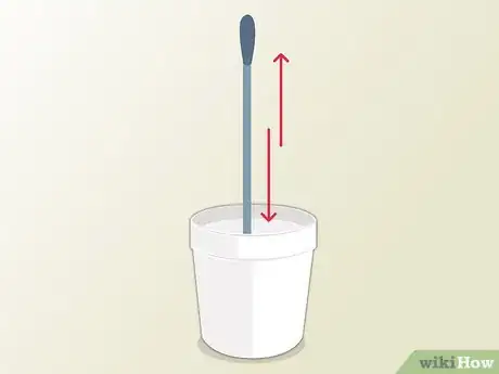 Image titled Harvest Honey Step 12