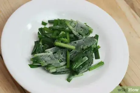 Image titled Freeze Dry Chives Step 8Bullet1