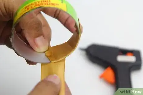 Image titled Make Bracelets from a Pringles Can Step 12