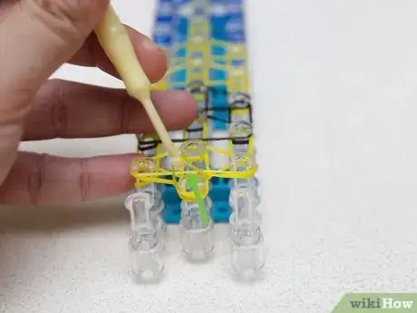 Image titled Make a Minion Rainbow Loom Step 16