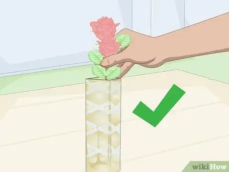 Image titled Make a Frosted Vase with a Rubber Band Step 8